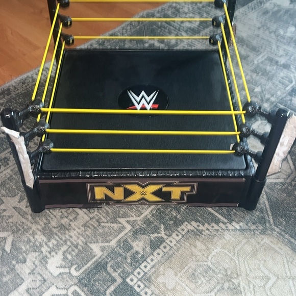 WWE Black and Yellow NXT Action Figure Playset - Picture 2 of 6
